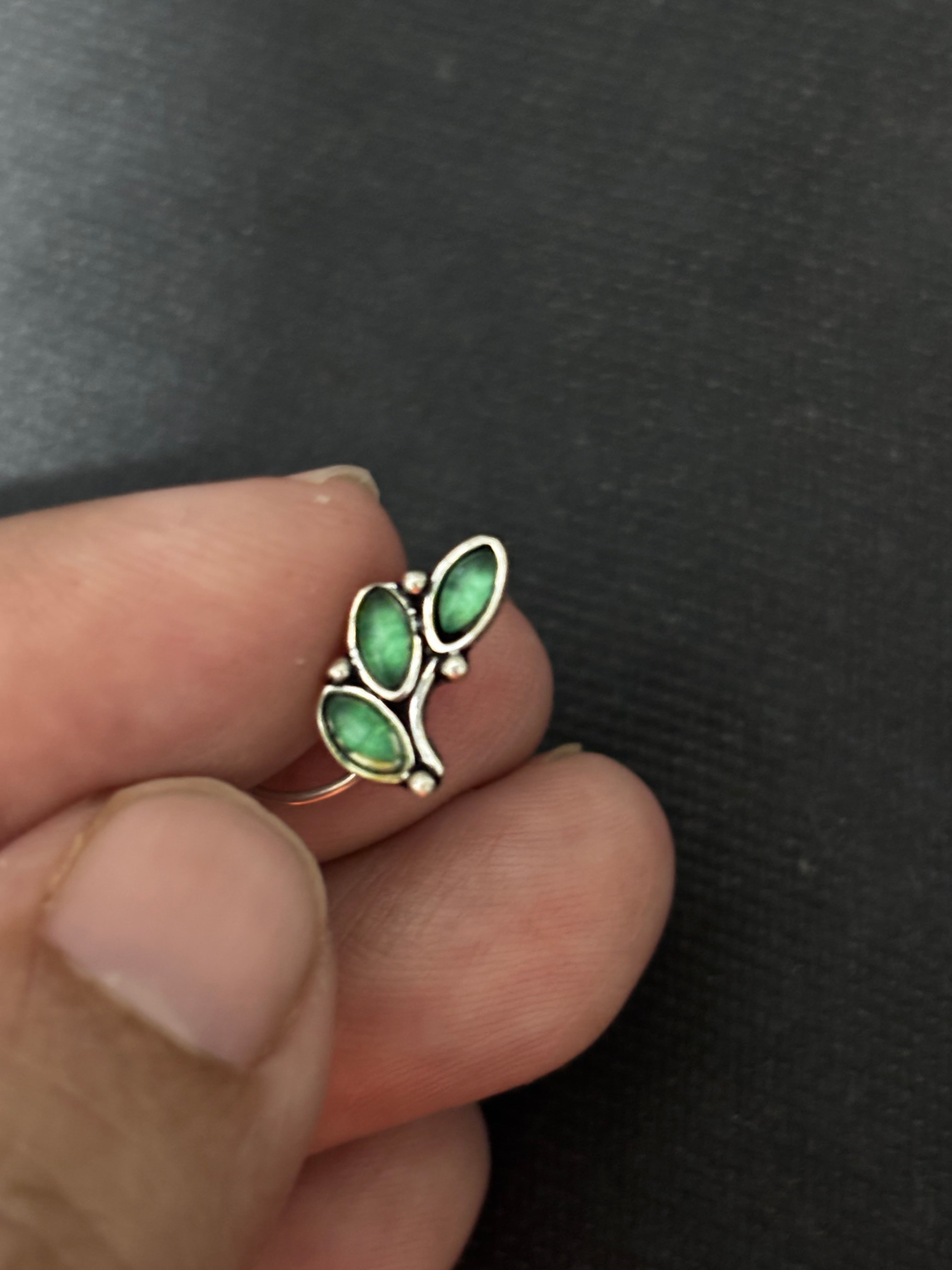 Three Stone Silver Nosepin