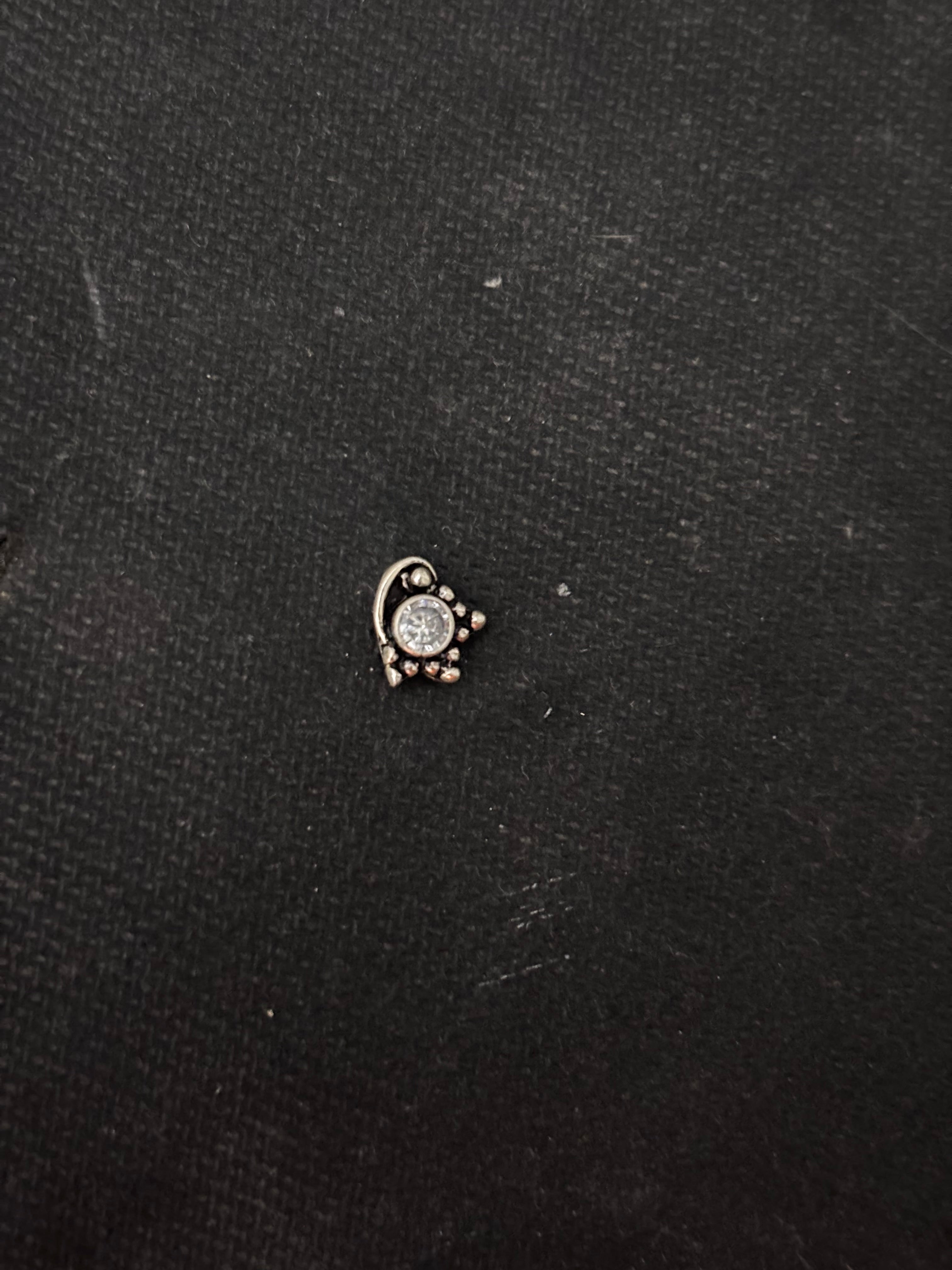 Silver White Stone Half Star Nosepin